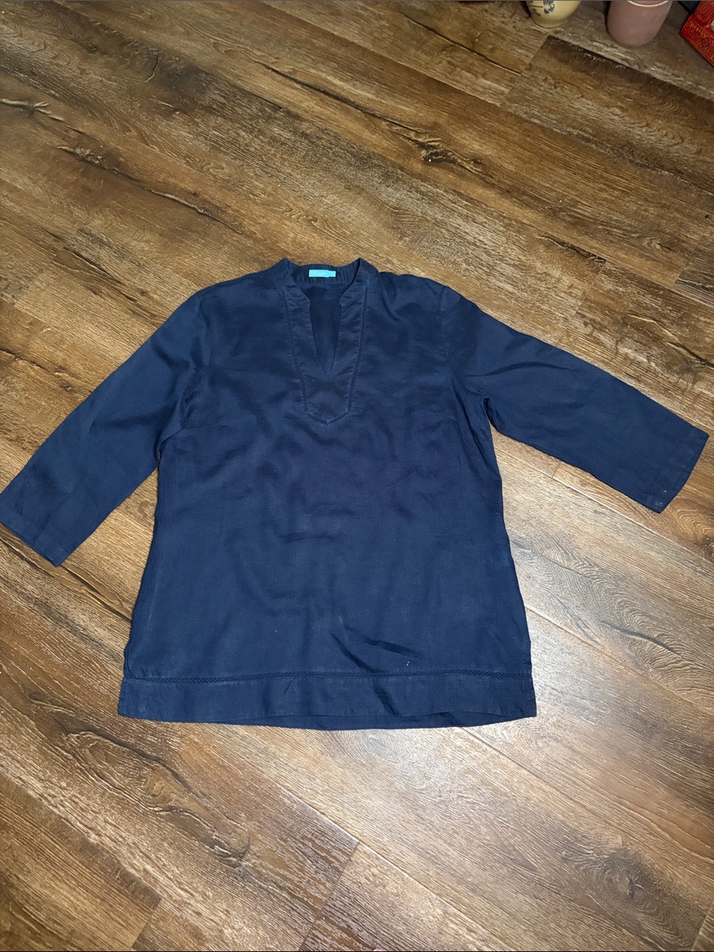 J.McLaughlin Faith Linen Blouse 3/4 Sleeves Length Navy Size Large  EUC